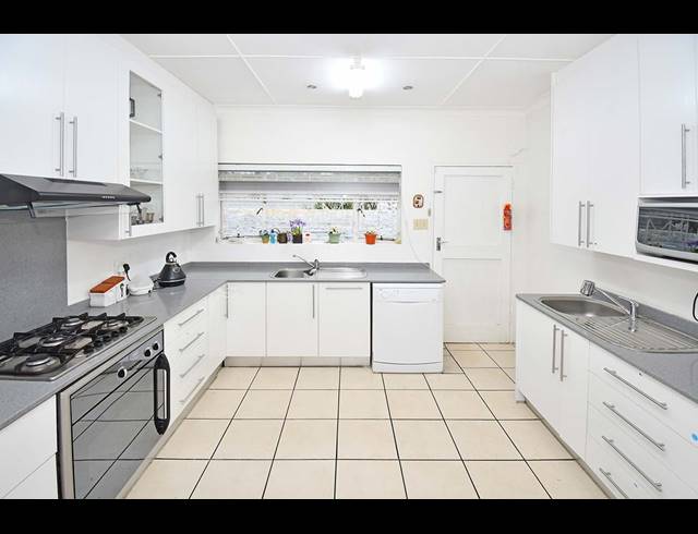 4 BEDROOM FREEHOLD FOR SALE IN HIGHLANDS NORTH